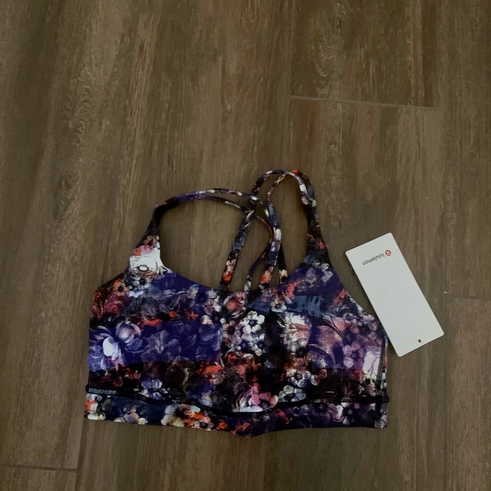 NWT Lululemon energy bra